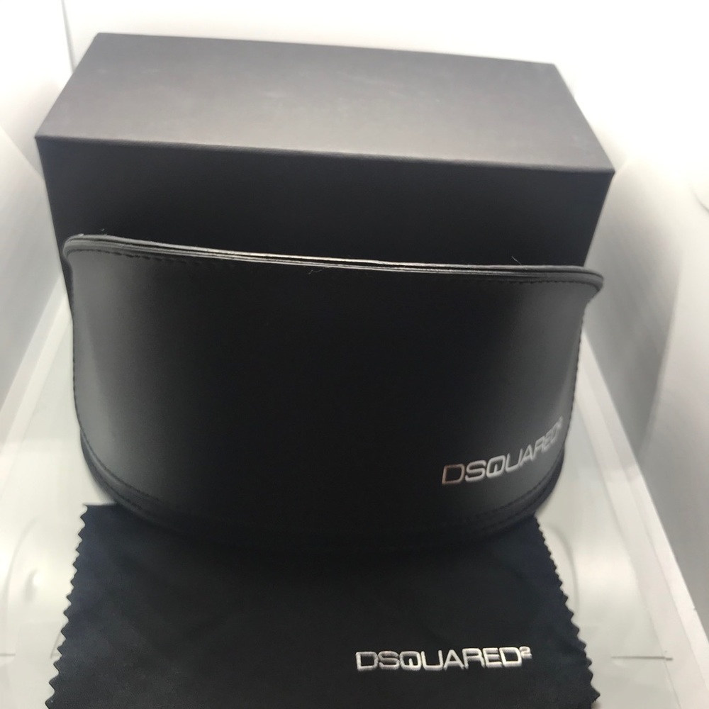 DSQUARED sunglasses case